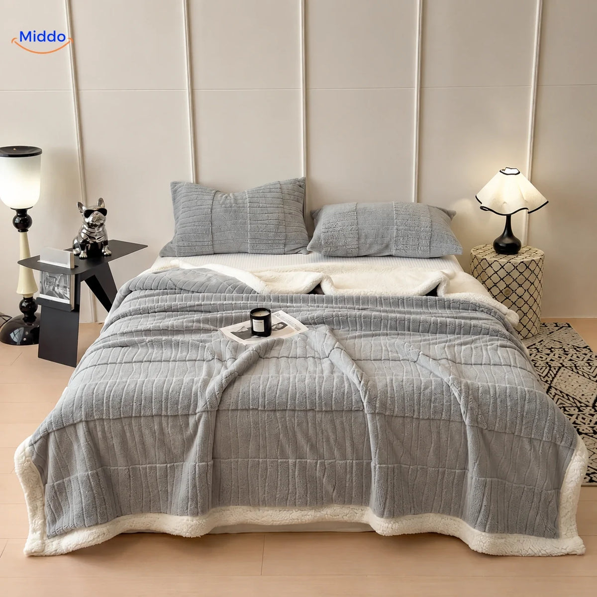 Winterra throw blanket with wave texture in light gray and soft fleece reverse
