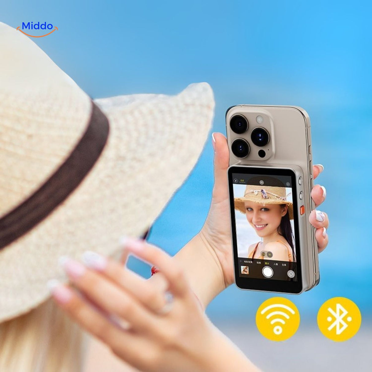Wireless MagnoScreen live recording display at outdoor beach location.